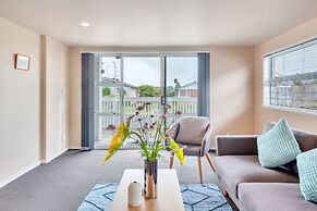 Sunny Three Bedroom Pakuranga Delight