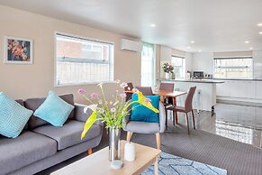 Sunny Three Bedroom Pakuranga Delight