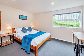 Sunny Three Bedroom Pakuranga Delight