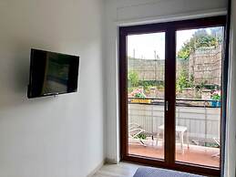 Flower Suites Sorrento