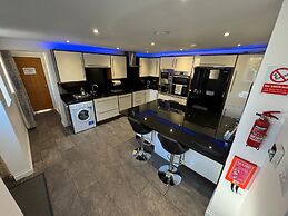 Castle House Holiday Home