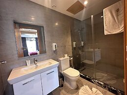 Dayet Ifrah by Rent Inn