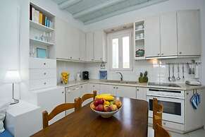 Tatiana Villa & Apartments