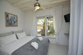 Tatiana Villa & Apartments