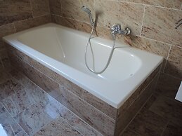 Merkel Villa Apartamente