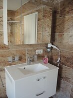 Merkel Villa Apartamente