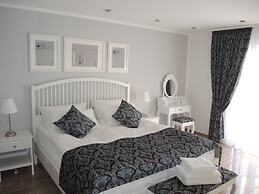 Merkel Villa Apartamente