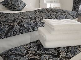 Merkel Villa Apartamente