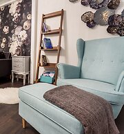 Váci Design Apartment - hostAID