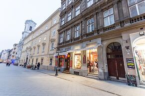 Váci Design Apartment - hostAID