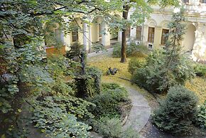 L10 Apartment Budapest