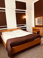 Hotel Granada