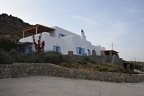 Andromeda Mykonos Villas & Suites
