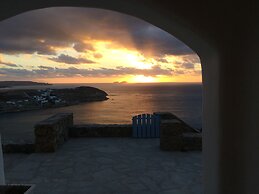 Andromeda Mykonos Villas & Suites