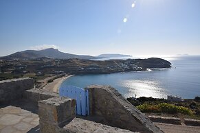 Andromeda Mykonos Villas & Suites