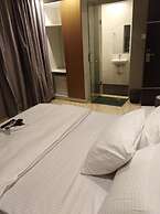 Blackwood Hotel