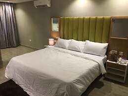 Blackwood Hotel