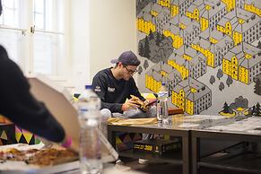 Safestay Prague Charles Bridge