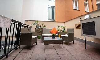 Safestay Prague Charles Bridge