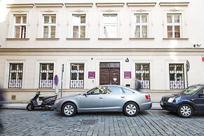 Safestay Prague Charles Bridge