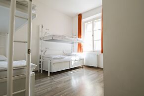 Safestay Prague Charles Bridge