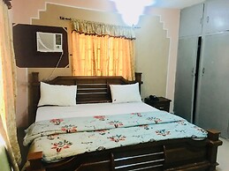 Cossy Hotel & Suite