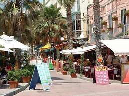 Luxury Holiday Apartment IN Qawra