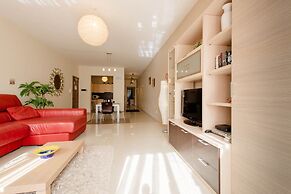 Luxury Holiday Apartment IN Qawra