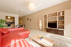 Luxury Holiday Apartment IN Qawra