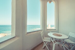 Seafront Apartment in Sliema wt Breathtaking Views