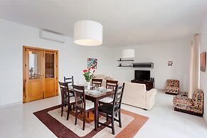 Seafront Apartment in Sliema wt Breathtaking Views