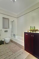 Luxury Apartment inc Pool & Views