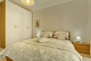 Luxury Apartment inc Pool & Views