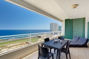 Seaview APT Incl Pool IN Sliema