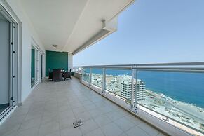 Seafront Luxury Apartment Incl Pool