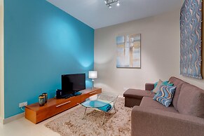 Luxury Apartment, Prime Location in St Julians