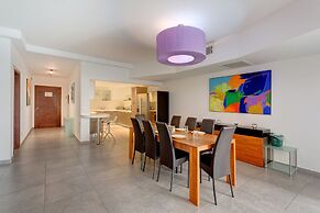 Seaview Apartment In Fort Cambridge, Sliema