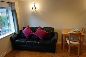 Cobolt Apartment