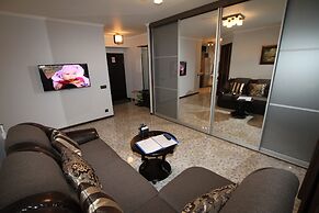 TVST Apartments Bolshoy Kondratievskiy 6