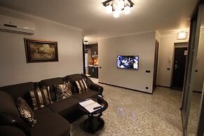 TVST Apartments Bolshoy Kondratievskiy 6