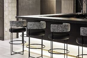 AC Hotel by Marriott Miami Airport West/Doral