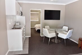 Dutchies Motel Nelson Bay