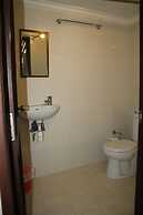 Suwardika Homestay and Dormitory - Hostel