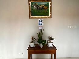 Suwardika Homestay and Dormitory - Hostel