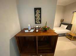 Suwardika Homestay and Dormitory - Hostel