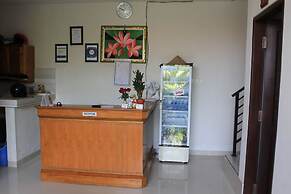 Suwardika Homestay and Dormitory - Hostel
