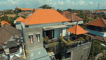 Suwardika Homestay and Dormitory - Hostel