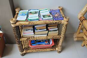 Suwardika Homestay and Dormitory - Hostel