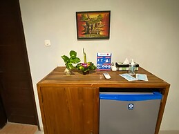 Suwardika Homestay and Dormitory - Hostel