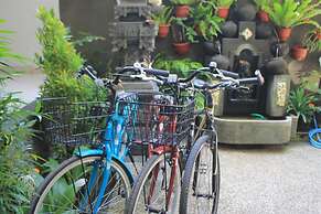 Suwardika Homestay and Dormitory - Hostel